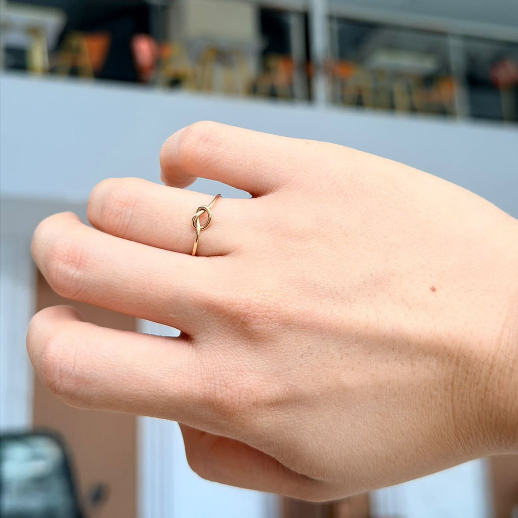 Bague nœud en or jaune 18 carats