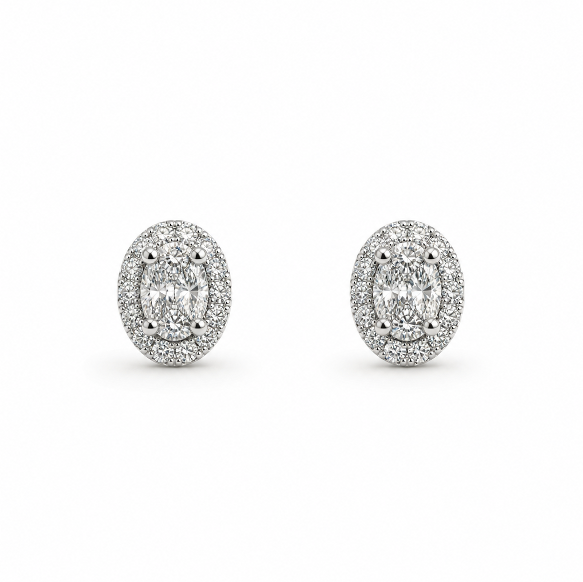 Boucles d’oreilles halo diamant – Or blanc 18 carats