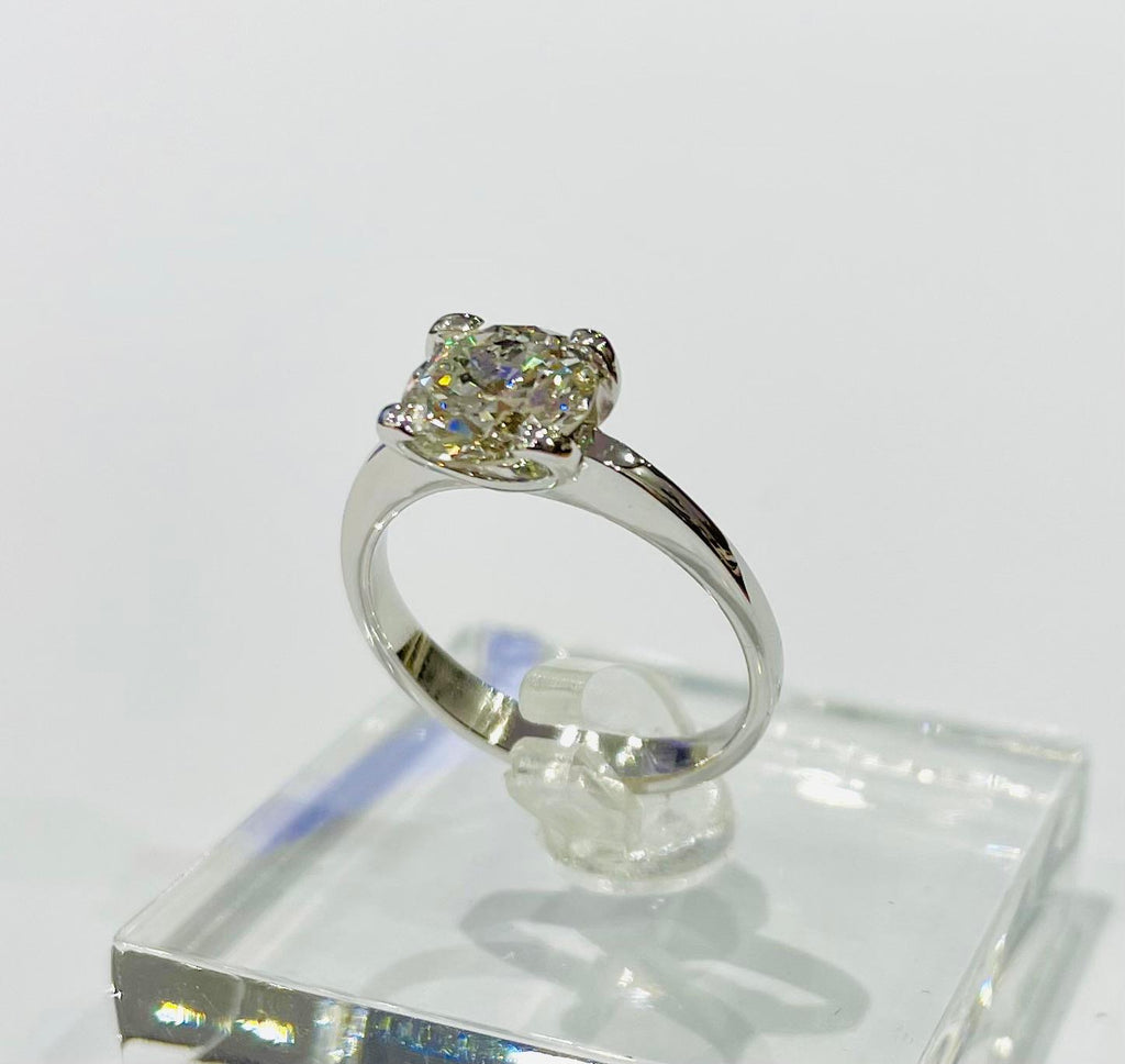 Bague solitaire, Diamant taille ancienne 1,60 ct